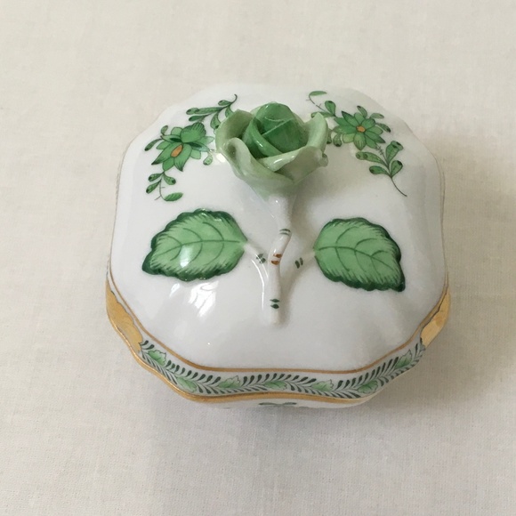 Herend Other - HEREND Chinese Bouquet Bonbon Trinket Box Green